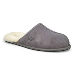 UGG Men's Scuff Logo Slipper - Black -Englins Fine Footwear Store 1101111 DGRY XXX 6