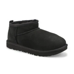 UGG Girls' Classic Ultra Mini Sheepskin Boot