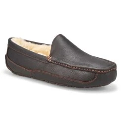 UGG Men's Ascot Sheepskin Slipper - Black -Englins Fine Footwear Store 12 537920CTEA XXX 2