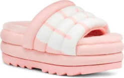 UGG Women's Maxi Slide Logo -Englins Fine Footwear Store ugg womens maxi slide logo scallop pink 1127067 pslp 15674.1646263363